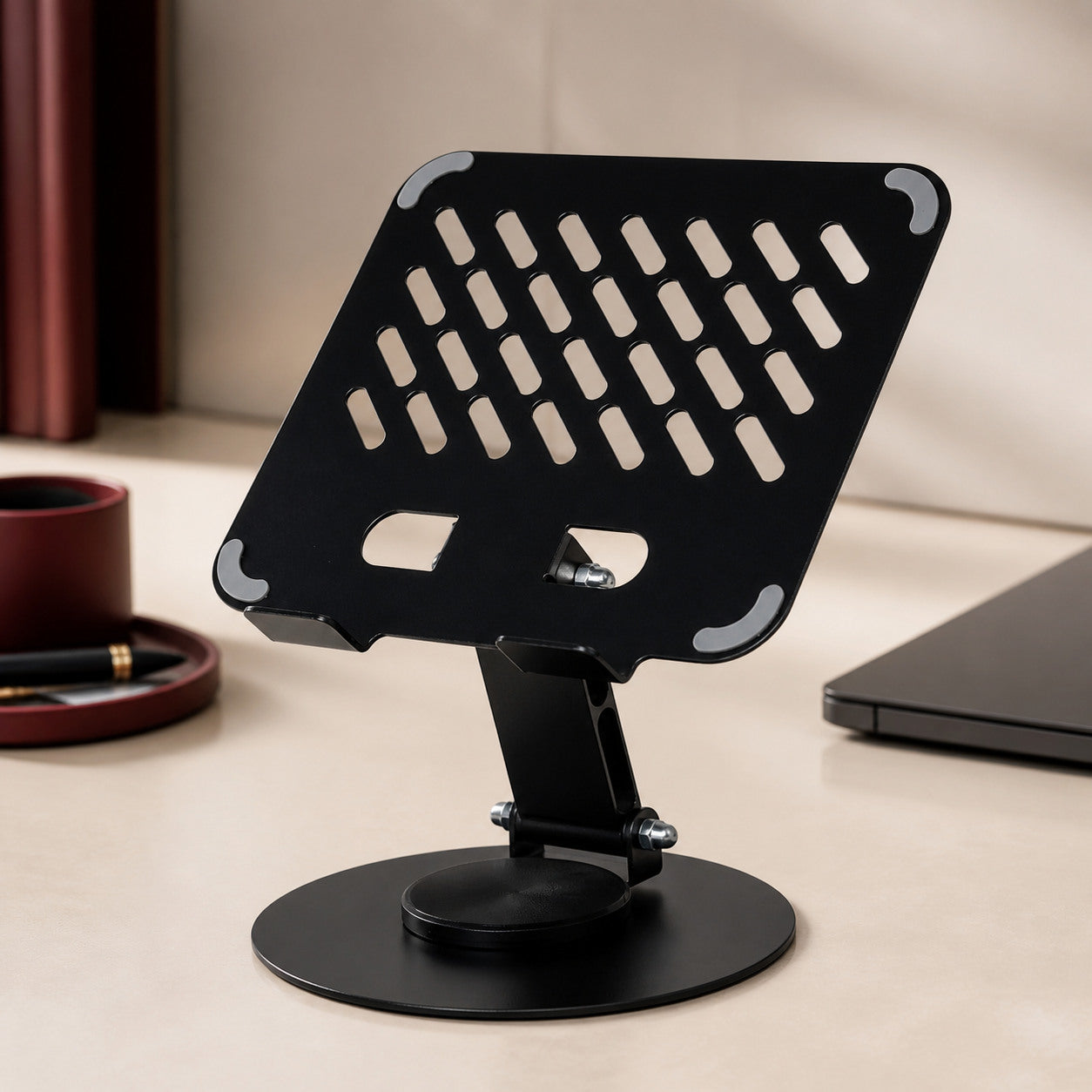 Katjmer NVR-5050 Tablet Standı - Lifestyle kullanım görseli
