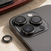 Zore CL-12 iPhone 14 Pro / Pro Max Premium Safir Kamera Lens Koruyucu - Siyah - Lifestyle kullanım görseli